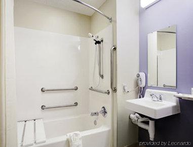 וויליאמסוויל Best Western Buffalo Inn & Suites חדר תמונה